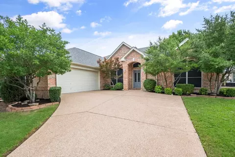 1014 Muirfield Dr, Mansfield, TX 76063