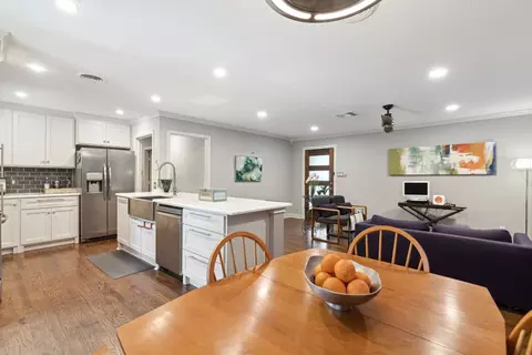 624 W Belt Line Rd, Richardson, TX 75080