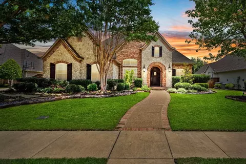 807 Lake Creek Dr, Mckinney, TX 75070