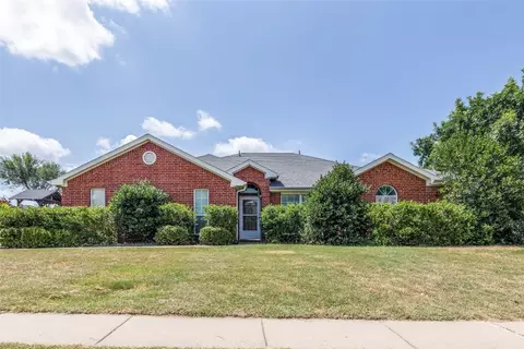 1560 Vista Ridge Dr, Midlothian, TX 76065