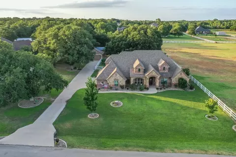 186 Pack Saddle Trl, Weatherford, TX 76088