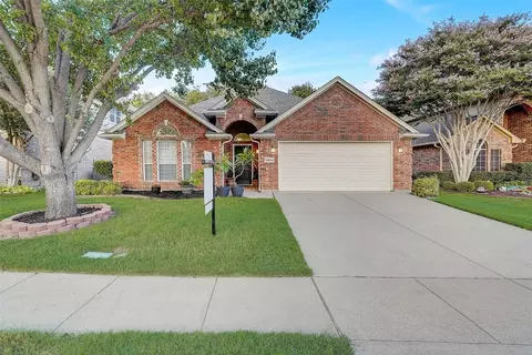 10532 Stoneside Trl, Fort Worth, TX 76244