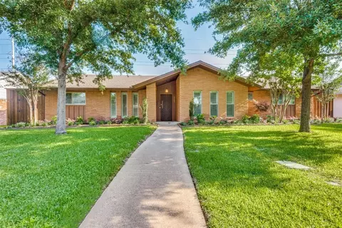 3145 Chapel Downs Dr, Dallas, TX 75229