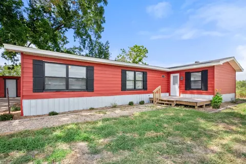 335 County Road 3071, Corsicana, TX 75109