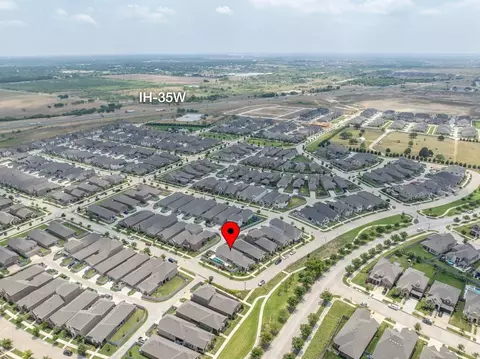 916 Streetside Ln, Argyle, TX 76226 photo 35
