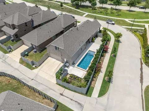 916 Streetside Ln, Argyle, TX 76226 photo 32