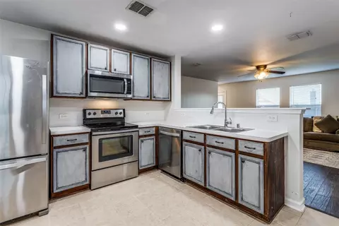 1217 Caroline Dr, Princeton, TX 75407