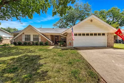 122 Poinsettia Cir, Terrell, TX 75160