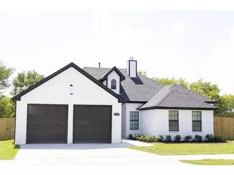 920 Williams Rd, Fort Worth, TX 76120