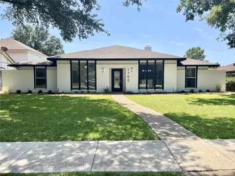 1700 Auburn Dr, Richardson, TX 75081