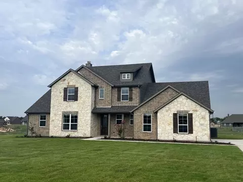13621 Sage Meadow Cir, Sanger, TX 76266