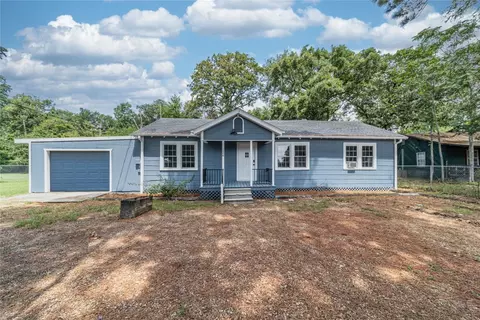 126 Cottonwood Trl, Gun Barrel City, TX 75156