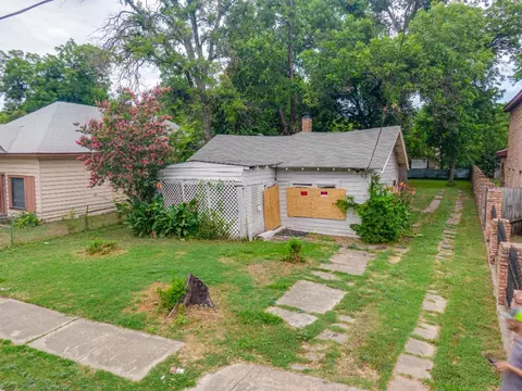 5327 Parry Ave, Dallas, TX 75223