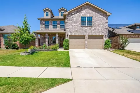 3037 Antler Point Dr, Fort Worth, TX 76108