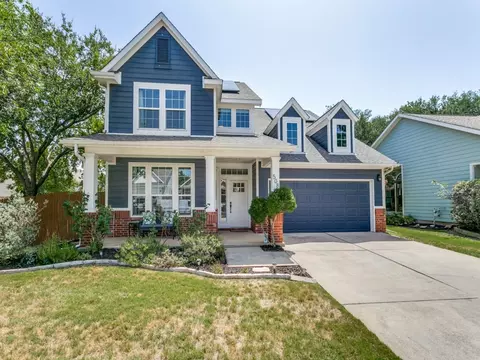 508 Hawthorne St, Grapevine, TX 76051