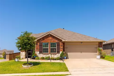 3101 Holstein Dr, Forney, TX 75126