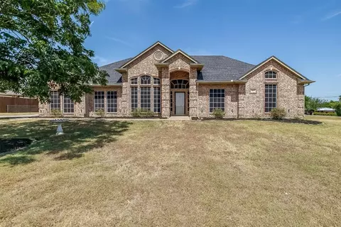 189 Ralston Lake Rd, Midlothian, TX 76065