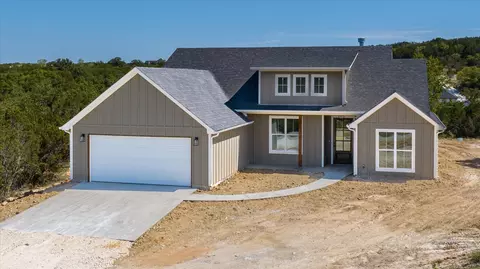 1400 Peninsula Dr, Bluff Dale, TX 76433