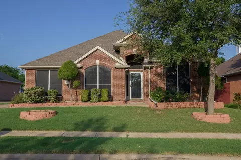 1710 Jennifer Dr, Garland, TX 75042