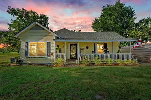 608 Lcr 498, Mexia, TX 76667