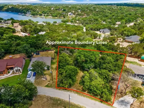 1309 Laredo Dr, Granbury, TX 76048