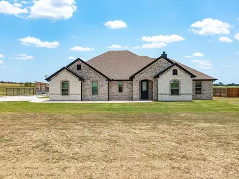 2240 County Road 1104, Cleburne, TX 76031