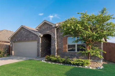 2943 Rosemount Ln, Heartland, TX 75126