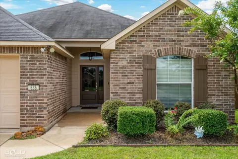 535 Linnhurst Dr, Bossier City, LA 71112