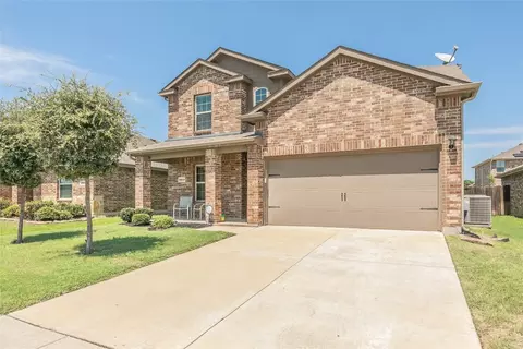 2213 Tombstone Rd, Forney, TX 75126
