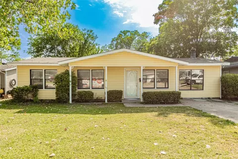 231 Ridgefield Cir, Mesquite, TX 75149