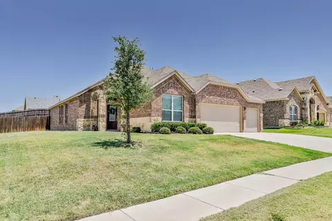 501 Shady Oaks Ave, Oak Point, TX 75068