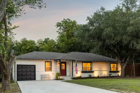205 E 2nd St, Prosper, TX 75078