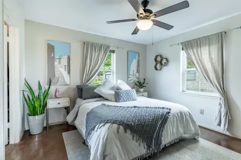 928 Jefferson E St, Sulphur Springs, TX 75482