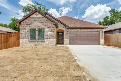 1331 E Arlington Ave, Fort Worth, TX 76104