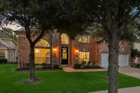 8808 Wyatt Cir, Lantana, TX 76226