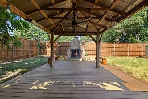 1209 Meadowview Dr, Euless, TX 76039 photo 29