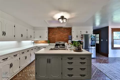 1505 Simms Ave, Cisco, TX 76437 photo 21