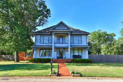 1505 Simms Ave, Cisco, TX 76437 photo 2