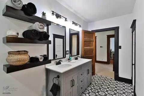 1505 Simms Ave, Cisco, TX 76437 photo 32