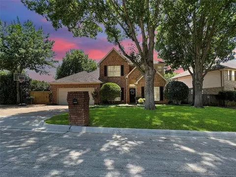 6600 Ashwood Dr, Arlington, TX 76016