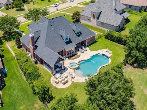 421 Ranchero Dr, Sunnyvale, TX 75182