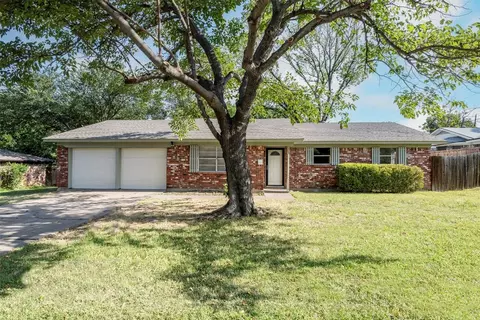 7833 Clark St, North Richland Hills, TX 76180