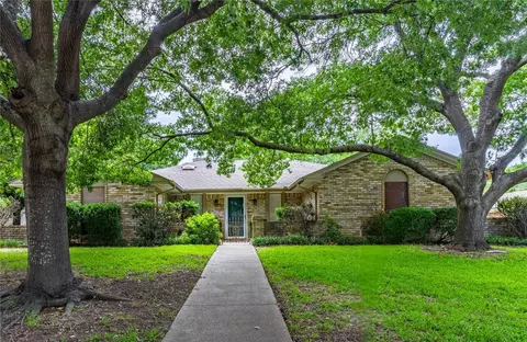 310 Genoa Dr, Duncanville, TX 75116