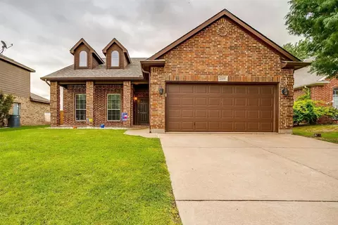 1109 Vista View Dr, Burleson, TX 76028