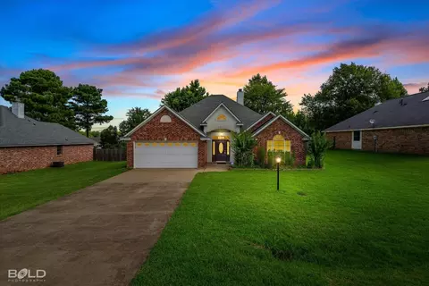 6566 N Liberty St, Keithville, LA 71047