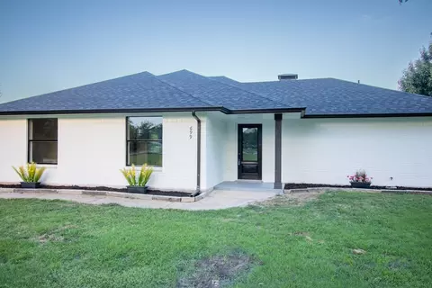 699 Rose Garden Dr, Mckinney, TX 75070