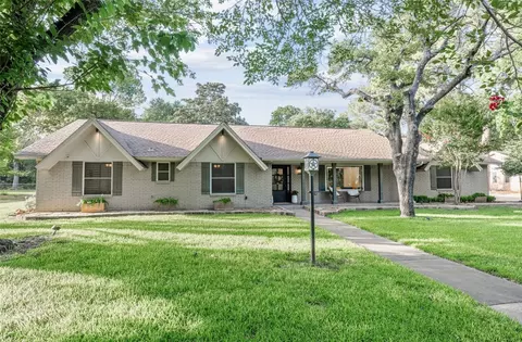 1708 Arthur Dr, Colleyville, TX 76034