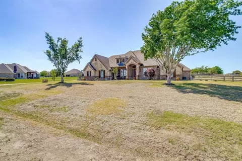 4648 Ricky Ranch Rd, Benbrook, TX 76126