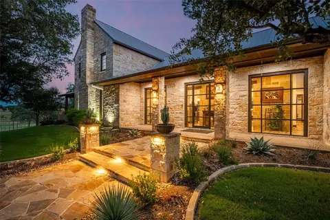 1410 Silverado Dr, Weatherford, TX 76087