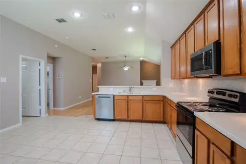 2120 Juniper Dr, Forney, TX 75126 photo 9